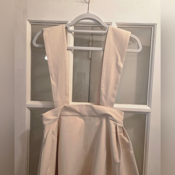 Aleeza Marci Elegant Cream A-Line Skirt With Detachable Straps- Flowy!! - Picture 6 of 11
